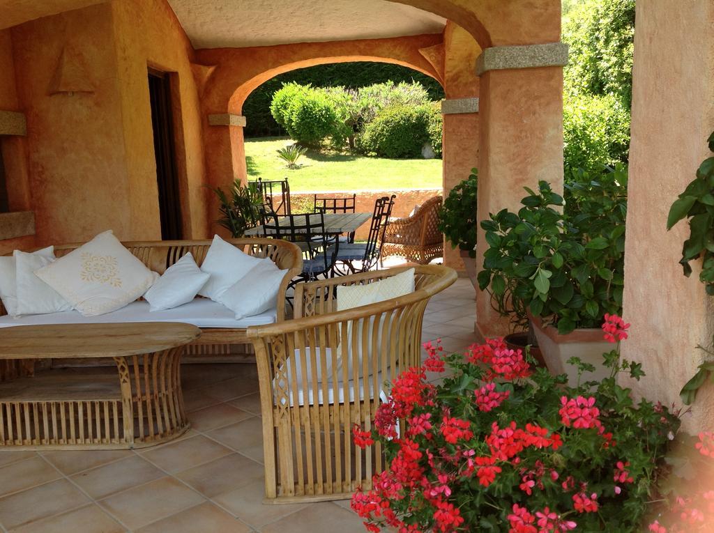 Villa Il Melograno Cannigione Exterior foto